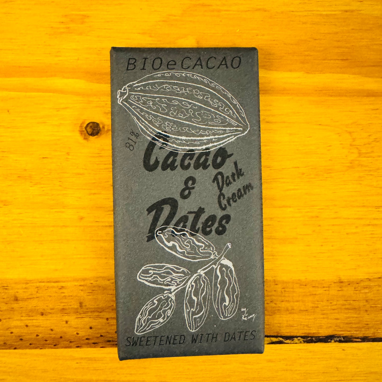 Chocolat 81%(sucré naturellement avec des dattes) BIO