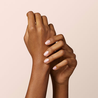 Vernis à ongles semi-permanent rose pale transparent (pétula)