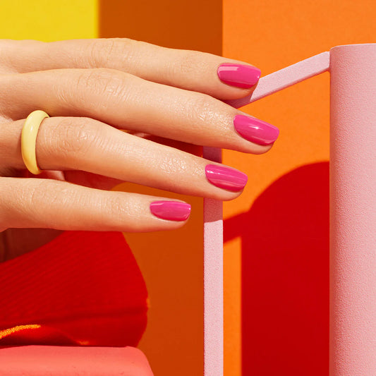 Vernis à ongles semi-permanent rose (pétula)