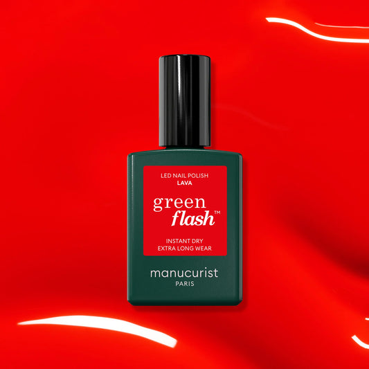 Vernis à ongles semi-permanent rouge pop aux sous-tons orangés (Lava)
