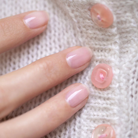 Vernis à ongles semi-permanent rose pale transparent (hortencia)