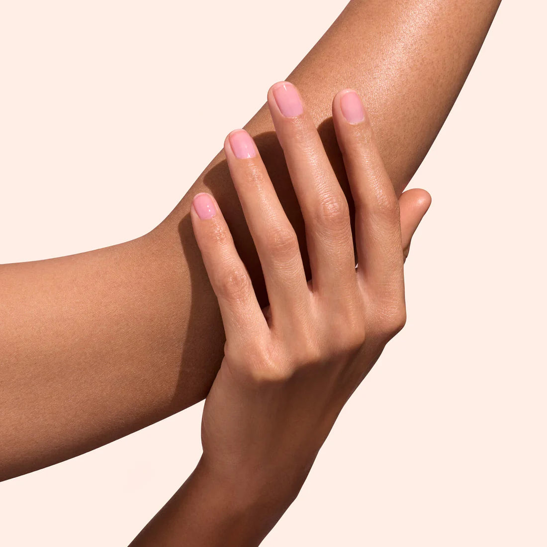 Vernis à ongles gamme Active™ Glow grape