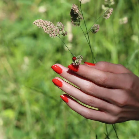 Vernis à ongles gamme Green™ rouge corail (red coral)